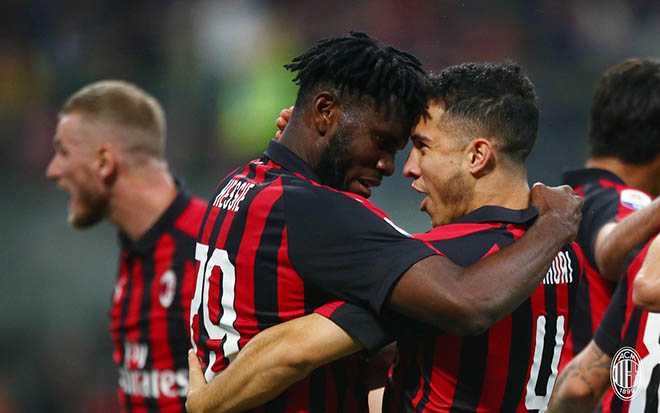 AC Milan - Bologna: Rực lửa 3 bàn thắng, 3 thẻ đỏ - 1