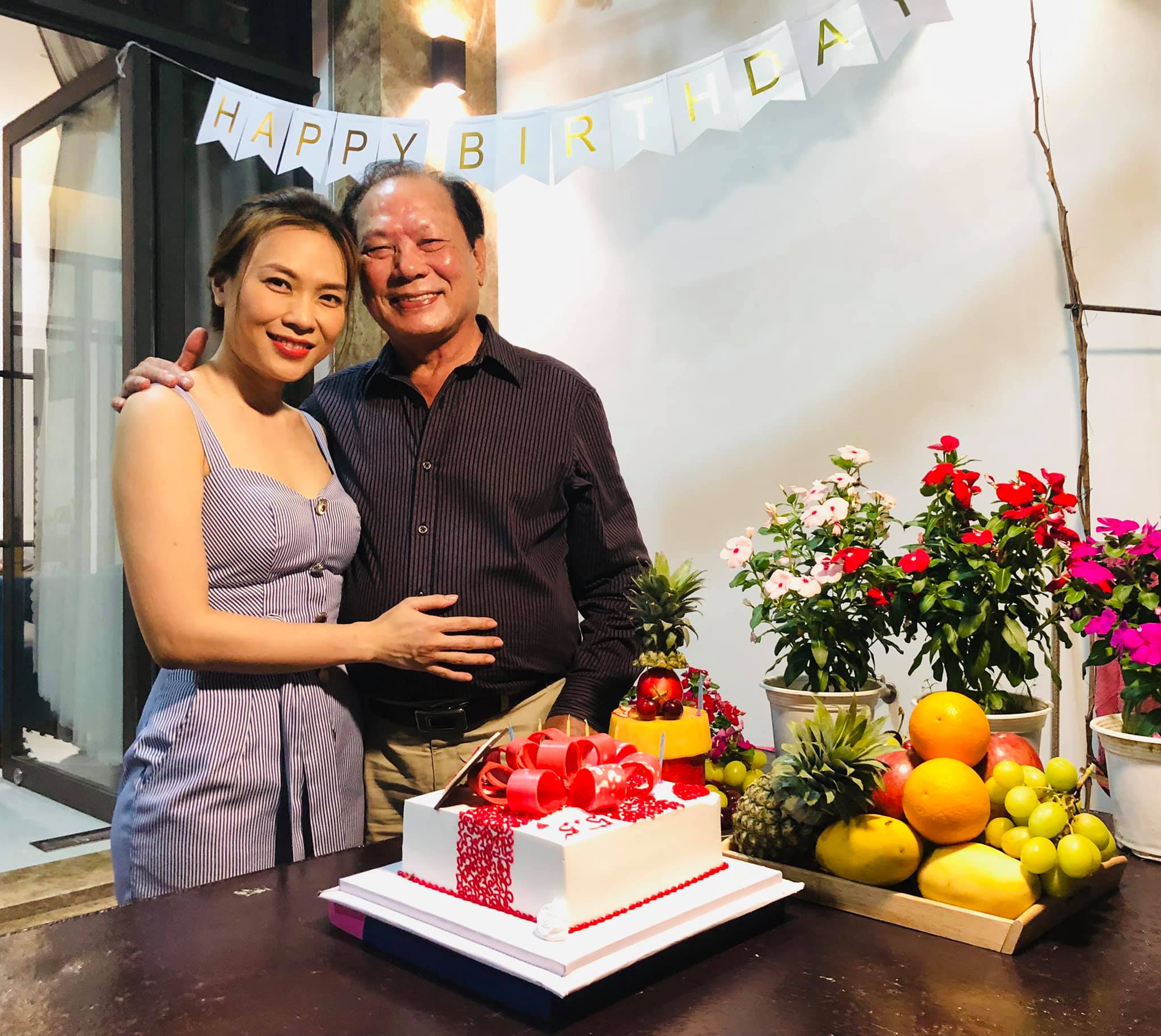 Mỹ Tâm luôn dành điều đặc biệt này cho bố mẹ mỗi năm dù bận rộn bay show - 2