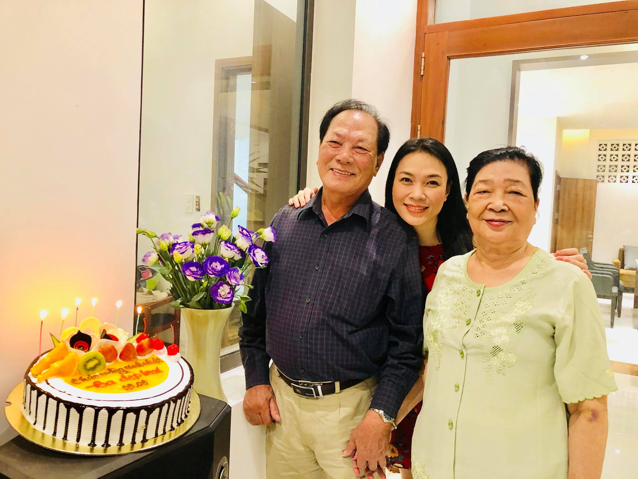 Mỹ Tâm luôn dành điều đặc biệt này cho bố mẹ mỗi năm dù bận rộn bay show - 4