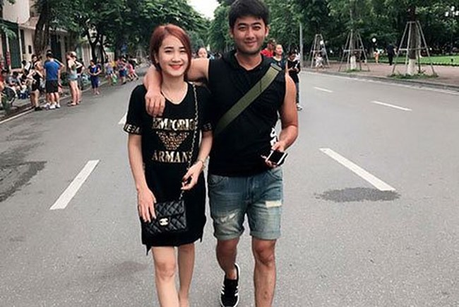 Cuộc sống hiện tại của vợ chồng nam diễn viên rất yên bình ở ngoại thành Hà Nội.