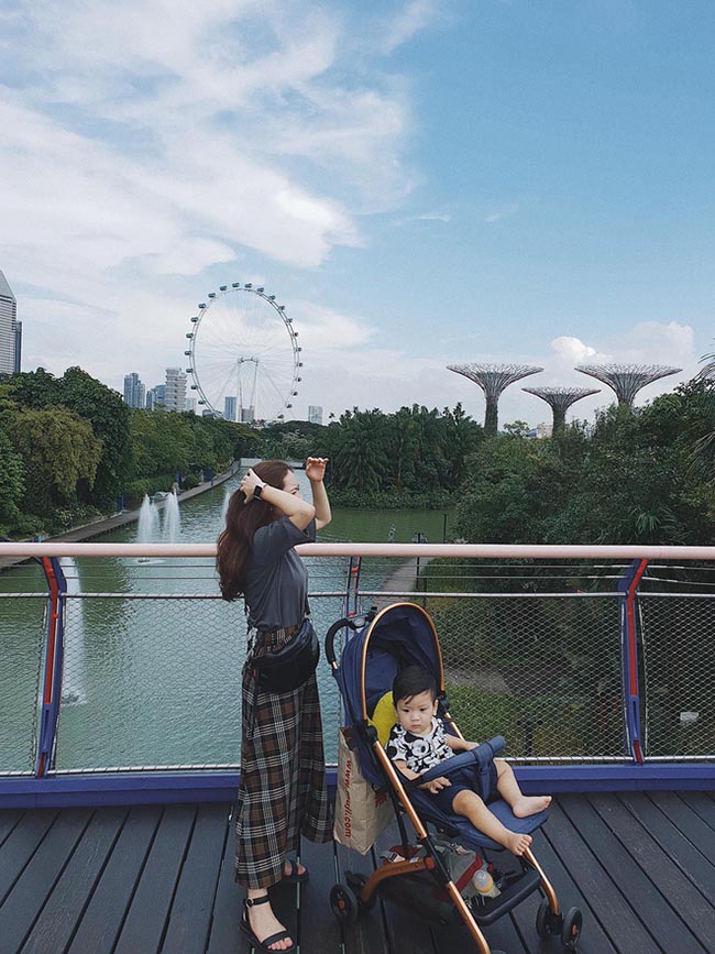 "Hot mom" Sài Thành đưa con đi du lịch từ 1 tháng tuổi và bật mí khiến nhiều người bất ngờ - 4