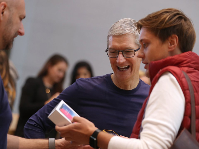 Chúng ta đang sạc pin cho smartphone sai cách - 1