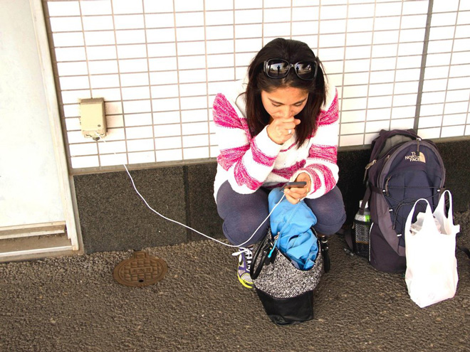 Chúng ta đang sạc pin cho smartphone sai cách - 4