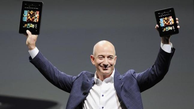 Jeff Bezos giàu đến mức, nếu ông chi 1,2 triệu USD cũng như 1 người Mỹ chi 1 USD.