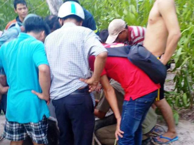 Pháp luật - Một thanh niên nhảy xuống giếng, cầm dao tự cứa cổ