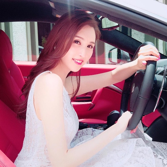 Hai cô đào xứ Cảng thơm sống thế nào sau chia tay tình già đáng tuổi bố - 2