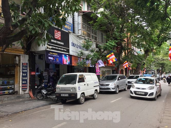 Bộ Công an khám xét cửa hàng điện thoại Nhật Cường mobile - 1