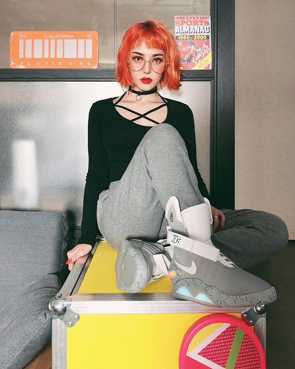 Phong cách thời trang tắc kè hoa của phù thủy trang điểm châu Á - 11