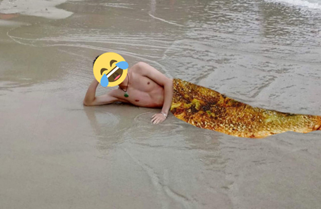 Cái kết của chàng trai lên mạng nhờ photoshop thành &#34;nam thần tiên cá&#34; - 7