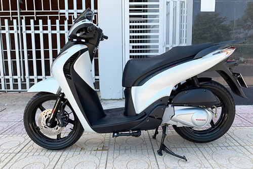 Honda SH 150i tuổi đời 7 năm ngang giá Camry của dân chơi Đồng Nai - 3