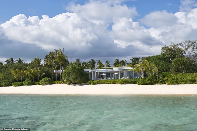 Resort có tên Banwa Private Island. Diện tích của resort là hơn 6ha nằm ở Palawan, Philippines.