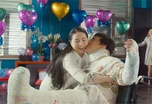 Vợ của những siêu sao võ thuật Hoa ngữ và những cái "nhất" - 3