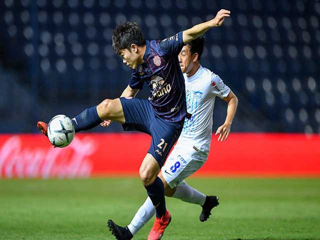 Bóng đá - Chi tiết Buriram United - Nakhon Ratchasima: Dốc sức tấn công những phút cuối (KT)