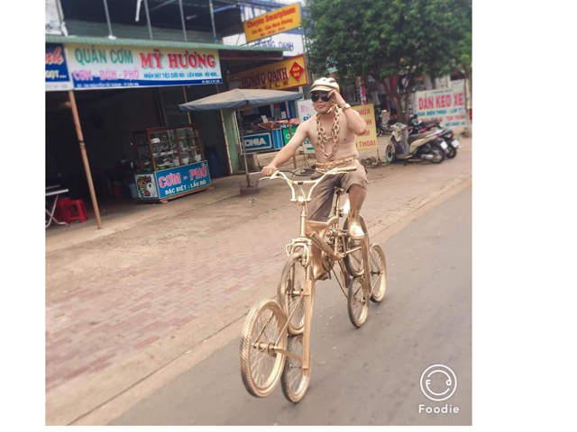 Thế giới xe - HOT: Xuất hiện "bản sao" của Phúc XO, độ ăn chơi cao vút trời