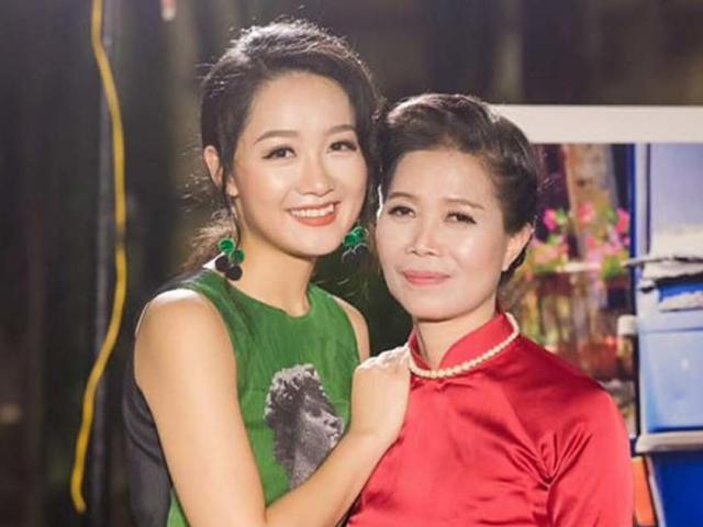 Giải trí - Mai Phương Thúy và các sao Việt viết gì cho đấng sinh thành nhân Ngày của mẹ?