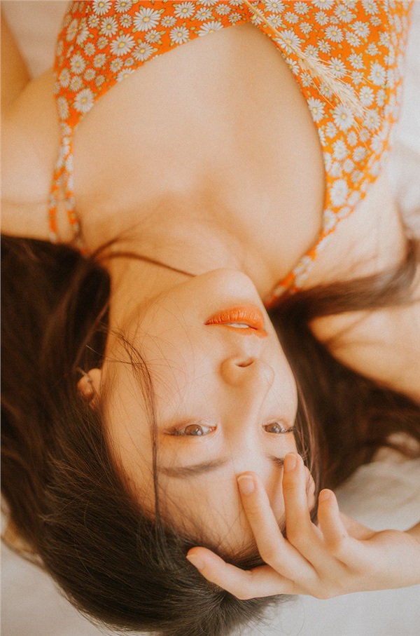 "Quỳnh búp bê nhí" diện đồ ngủ khoe vẻ đẹp thanh tân - 6