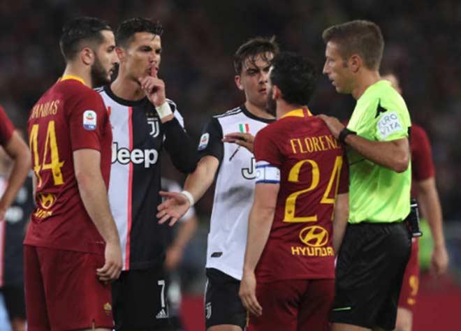 Ronaldo chê đối phương lùn tịt: Trả giá đắt vì cái miệng - 1