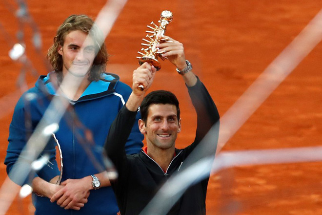 Djokovic bắt kịp Federer và Vua Masters Nadal, bị đối thủ tố &#34;tiểu nhân&#34; - 1