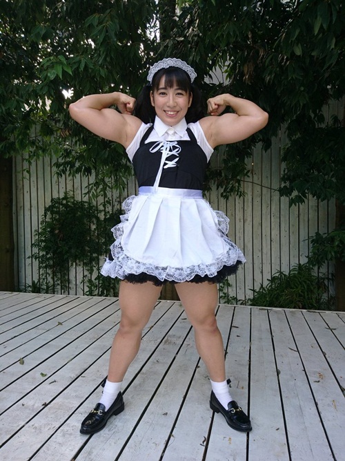 Nữ đô vật Nhật Bản sở hữu khuôn mặt búp bê cơ thể lực sĩ - 3