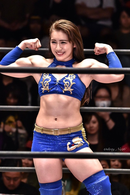 Nữ đô vật Nhật Bản sở hữu khuôn mặt búp bê cơ thể lực sĩ - 2