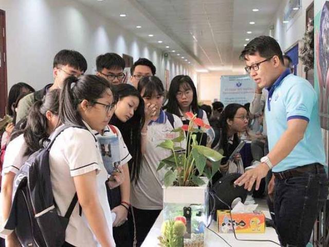 Giáo dục - du học - Những ngành học nào “hút” thí sinh đăng ký nguyện vọng nhất?