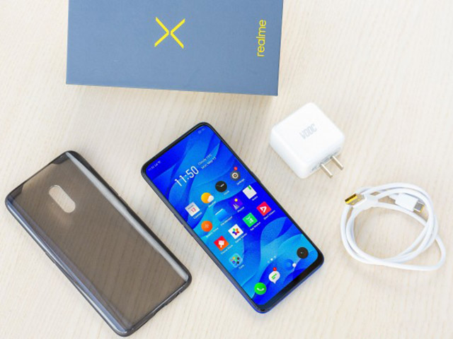 Realme X chính thức trình làng với camera selfie bật lên, giá không thể rẻ hơn