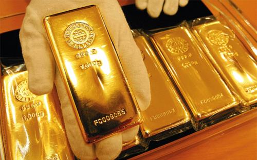 Giá vàng hôm nay 17/5: Vàng bất ngờ lao dốc khủng - 1