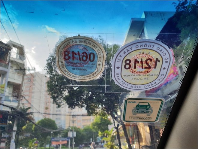 Bộ TT&TT: Không nên giảm khả năng cạnh tranh của Grab, Uber, Go-Viet... - 2