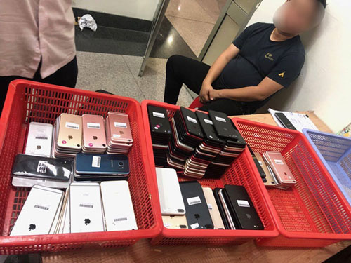 Phi vụ buôn lậu 'khủng': 2.500 smartphone từ Trung Quốc vào Việt Nam - 4