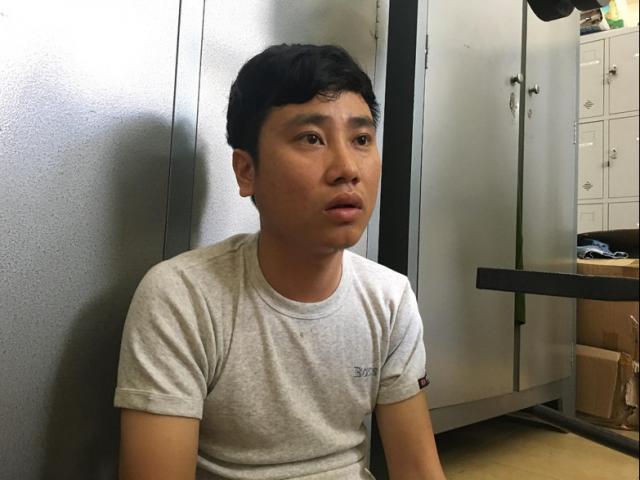 Pháp luật - "Tú ông" đưa hơn 100 cô gái vào cà phê ôm, kích dục