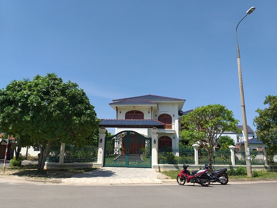 Chủ tịch Quảng Nam nói gì về việc “Ai bán đất trái quy định cho vợ nguyên Bí thư”? - 1