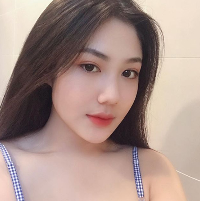 Triệu Vy sở hữu gương mặt đẹp với những đường nét sắc sảo.&nbsp;&nbsp;