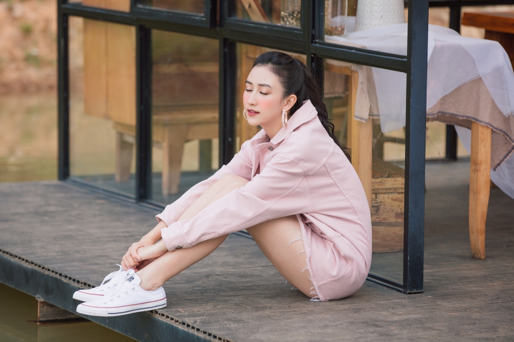 Không diện bikini đón hè, Á hậu Hà Thu lặn lội lên Đà Lạt làm điều này - 4