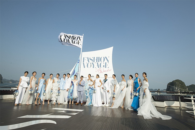 Trên sàn catwalk 5 sao giữa hoang đảo, BST "thời trang thuần khiết" cùng Aquafina gây choáng ngợp giới mộ điệu - 1