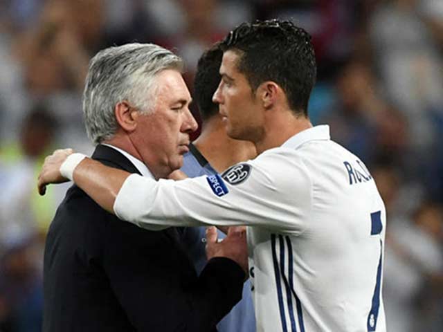 Ronaldo thao túng ghế HLV Juventus: Chặn Conte, muốn thầy cũ vô địch Cúp C1