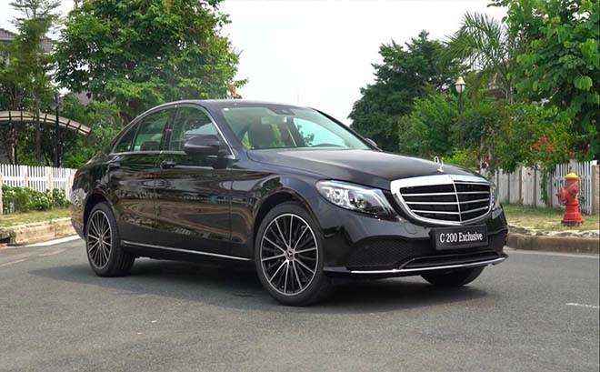 Bảng giá xe Mercedes 2019 mới nhất sau sự xuất hiện của Merc C phiên bản mới - 2
