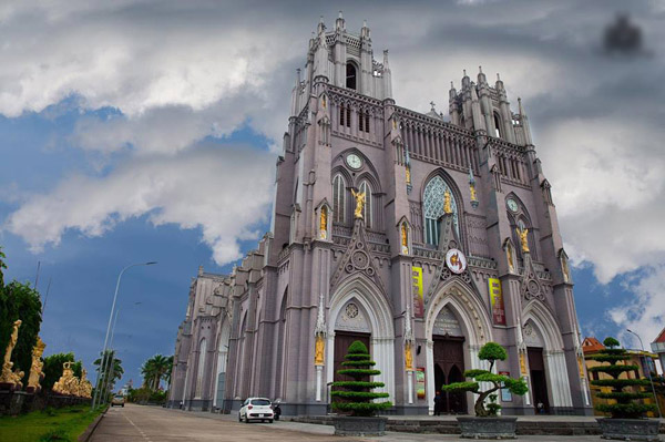 Những nhà thờ đẹp mê mẩn ở Nam Định khiến dân tình chỉ muốn &#39;xách balo lên và đi&#39; - 6