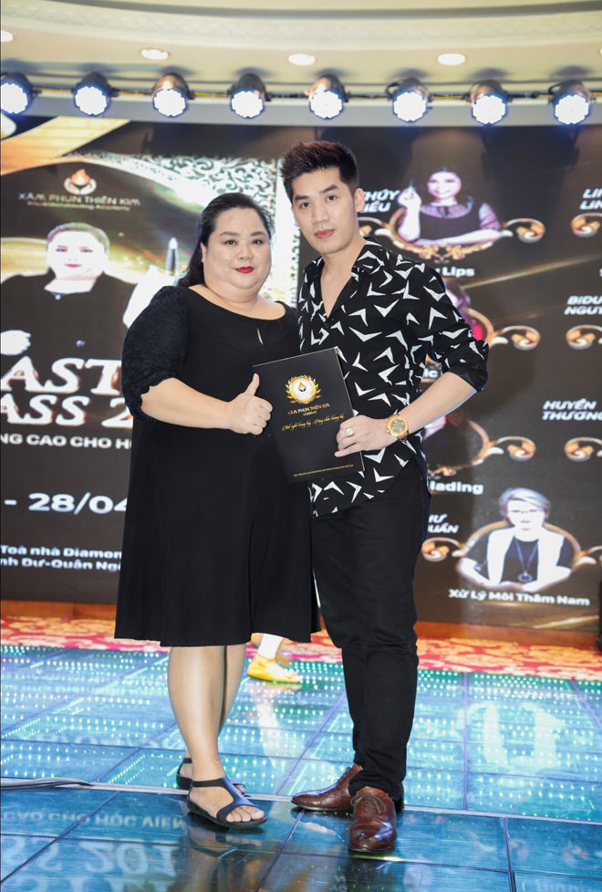 Master Thiên Kim – "chị đại" trong ngành phun xăm thẩm mỹ Việt Nam - 4