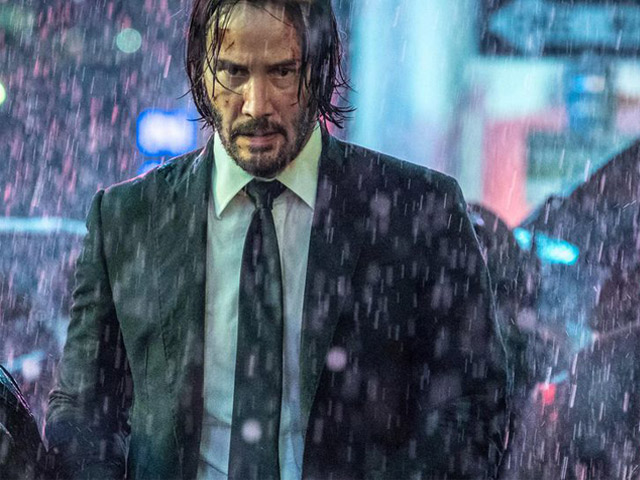 ”John Wick” và hành trình thành biểu tượng thời trang kỳ lạ của Saint Laurent.