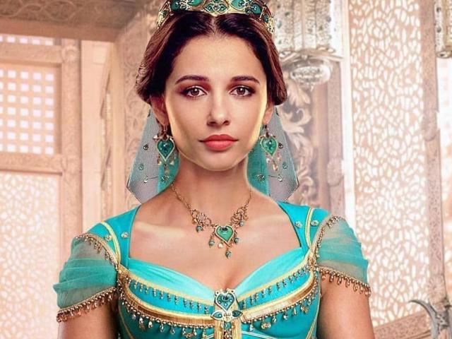 Giải trí - Nhan sắc mỹ miều của nàng công chúa "gây sốt" nhất màn ảnh hiện nay