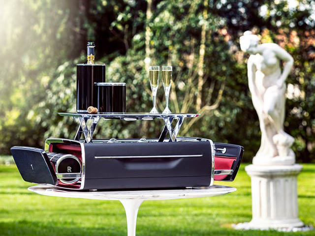 Ô tô - Rương Champagne của Rolls-Royce, món "đồ chơi" xa xỉ có giá trị bằng cả chiếc xe