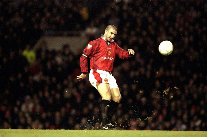 Cantona &#34;vị vua&#34; của MU: Hình tượng vĩ đại &#34;Quỷ đỏ&#34; chưa tìm thấy hiện tại - 2