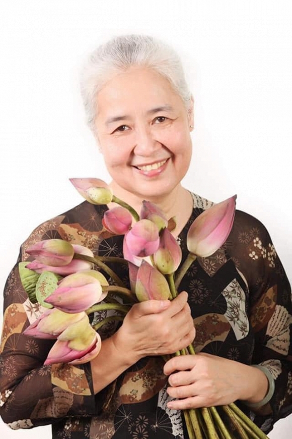 Bà Cẩm Vân huyền thoại dạy nấu ăn trên kênh HTV giờ ra sao? - 2