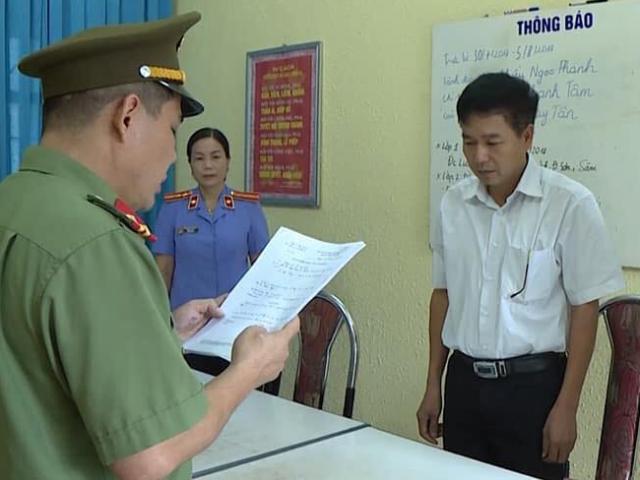 Tin tức trong ngày - Thông tin “chạy điểm” 1 tỷ/thí sinh: "Cả đời tôi không làm ra số tiền đó!"