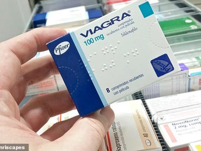 Phi thường - kỳ quặc - Nơi các cặp đôi được phát Viagra miễn phí