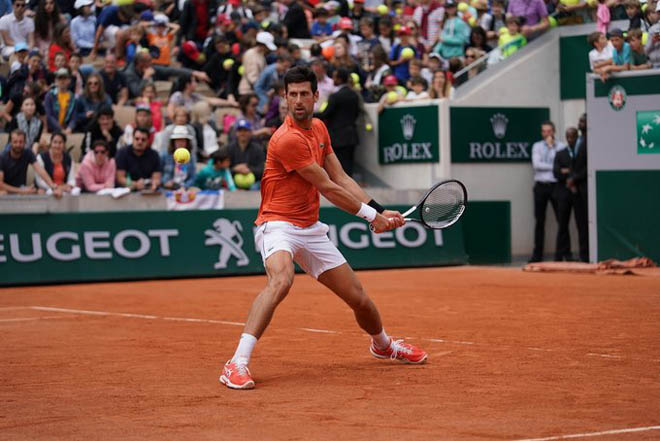 Djokovic - Hurkacz: Nỗ lực chiến đấu, &#34;mưa break&#34; dồn dập - 1