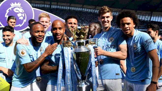 &#34;Siêu bom tấn&#34; 350 triệu bảng Ngoại hạng Anh: Tỷ phú UAE đấu MU - Man City - 1