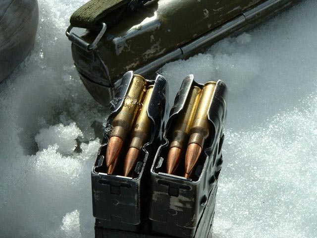 Media - Bị bịt mắt, sĩ quan Trung Quốc vẫn tháo lắp các loại súng chỉ trong 10 phút