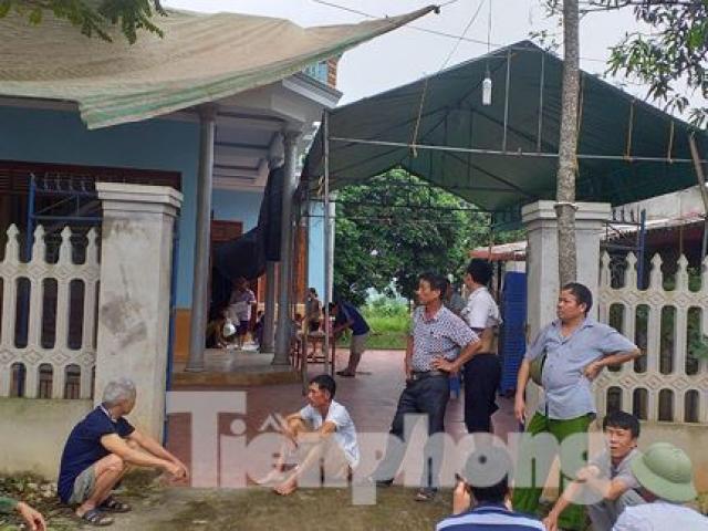 Pháp luật - Người thân đau đớn khi đón 3 thi thể vụ chồng giết thai phụ, con gái rồi tự tử