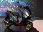 Thế giới xe - Cận cảnh 2019 Yamaha Avenue giá 38 triệu đồng khiến Honda PCX giật mình